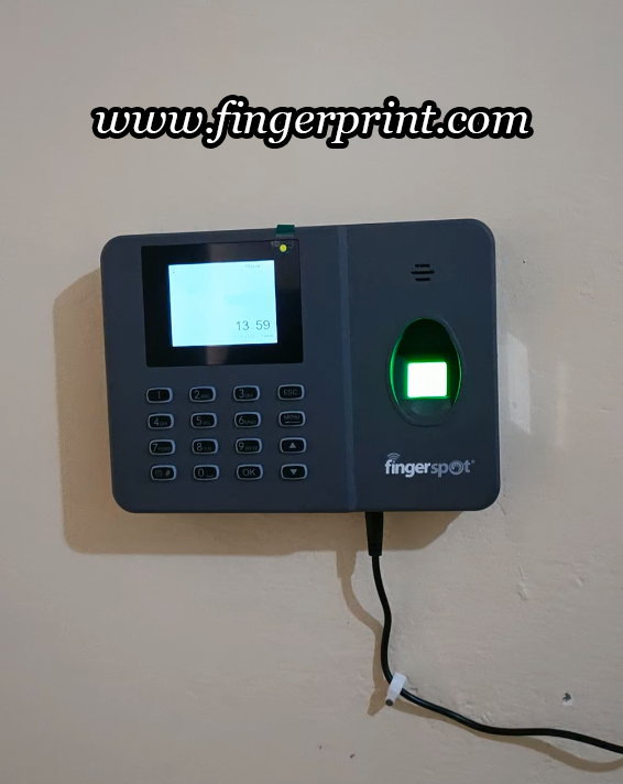 <p>Fingerprint merupakan alat yang canggih dapat mendeteksi identitas setiap orang hanya dengan menggunakan sidik jari, alat ini sangat berkualitas tinggi dengan adanya fingerprint akan sangat membantu anda untuk mengetahui karyawan anda maupun siswa dan siswi yang datang dan pulang akan tercatat di dalam alat ini untuk menunjukkan jam tepat waktu.</p>